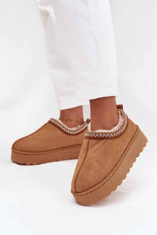 Low Women's Snow Boots with Embroidery on Platform Camel Taliah Low Women's Snow Boots with Embroidery on Platform Camel Taliah