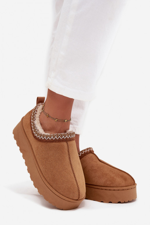 Low Women's Snow Boots with Embroidery on Platform Camel Taliah Low Women's Snow Boots with Embroidery on Platform Camel Taliah