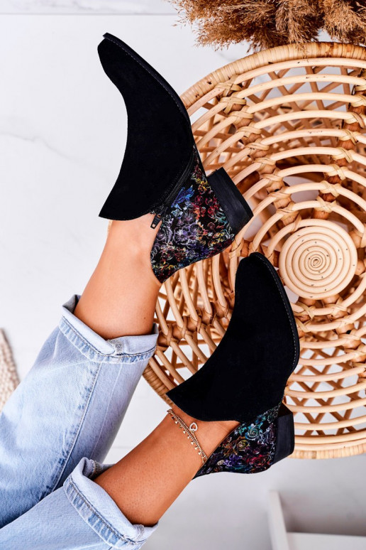 Women's Leather Boots Maciejka Black With Flowers 04091-57