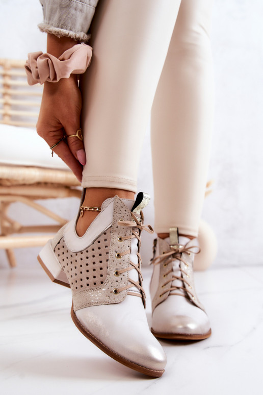 Leather Boots Maciejka 05541-25 Light beige Leather Boots Maciejka 05541-25 Light beige