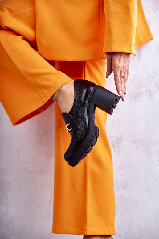 Leather shoes on a pillar with a golden decoration Black Mikeyla