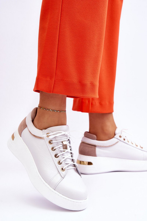 Caressa      Caressa