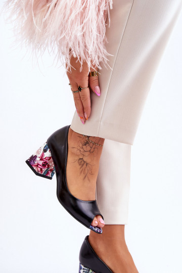 Leather Pumps With A Decorative Heel Leski Shoes 2608/K Black 2