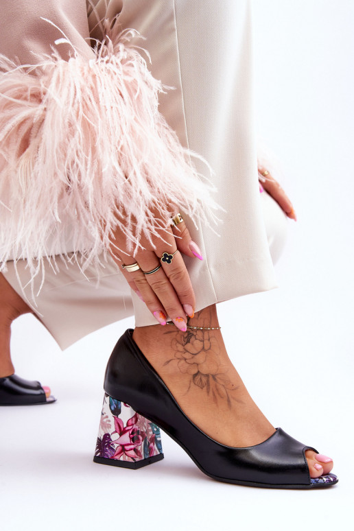 Skórzane CzółenkawithOzdobnym Obcasem Lewski Shoes 2608/K Czarne