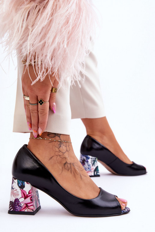 Leather Pumps With A Decorative Heel Leski Shoes 2608/K Black