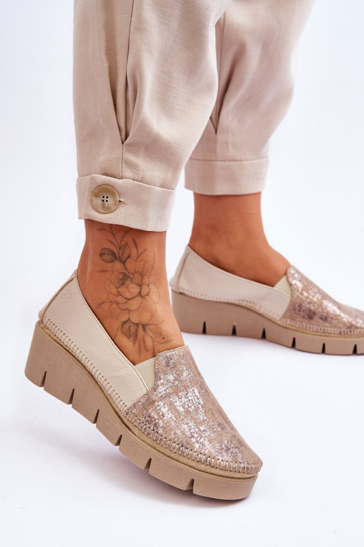 Leather Wedge Sneakers Maciejka 5814A-10 Beige Leather Wedge Sneakers Maciejka 5814A-10 Beige