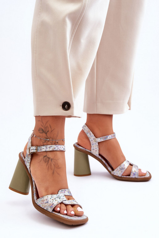 Leather Sandals On Heel Maciejka 06029-24 White-Green Leather Sandals On Heel Maciejka 06029-24 White-Green