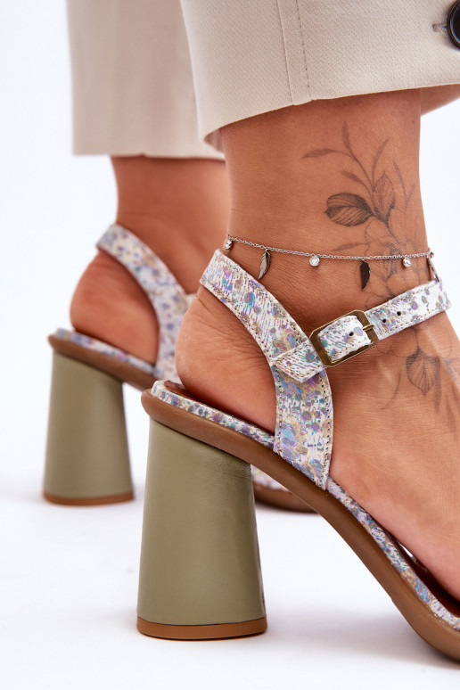 Leather Sandals On Heel Maciejka 06029-24 White-Green Leather Sandals On Heel Maciejka 06029-24 White-Green