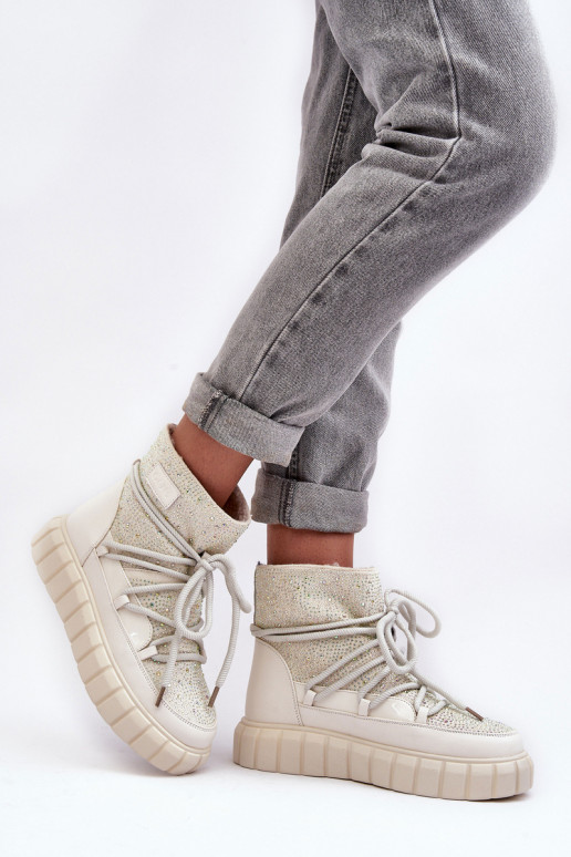 Quilted Snow Boots Embellished with Rhinestones Women's GOE MM2N4081 Beige Quilted Snow Boots Embellished with Rhinestones Women's GOE MM2N4081 Beige