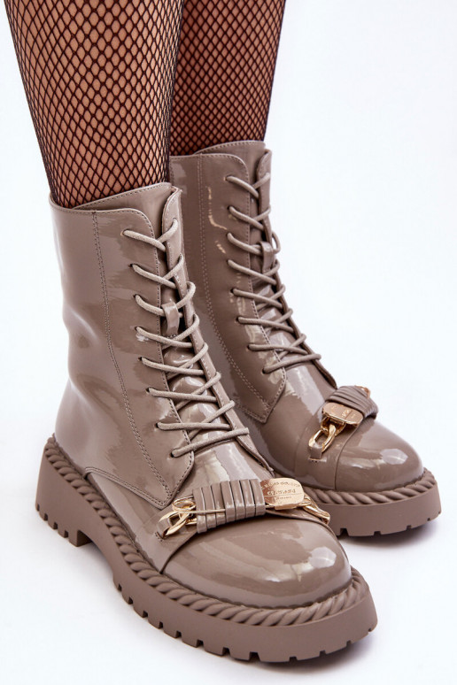 Women's Glossy Ankle Boots Brogues with Decoration Beige SBarski MR870-67 Women's Glossy Ankle Boots Brogues with Decoration Beige SBarski MR870-67