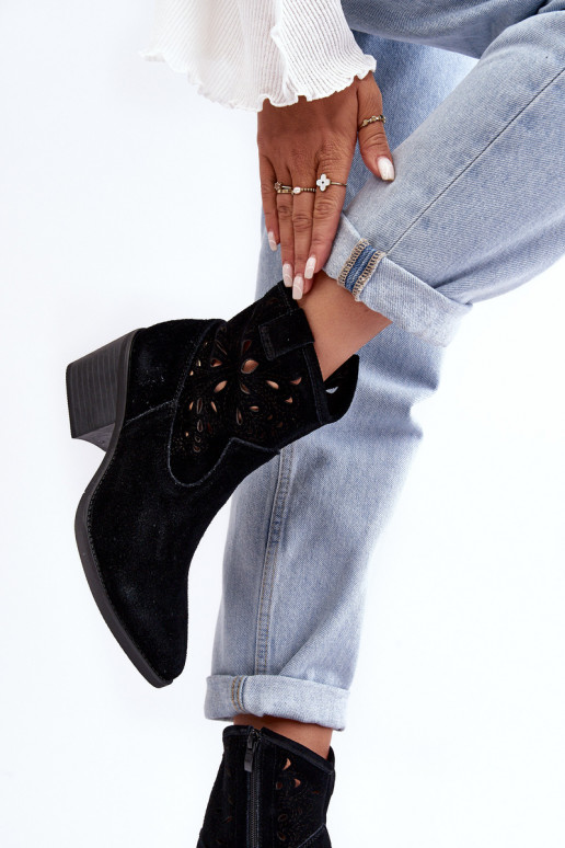 Zamszowe Botki Kowbojki Ażurowe D&A SN622-20 Czarne