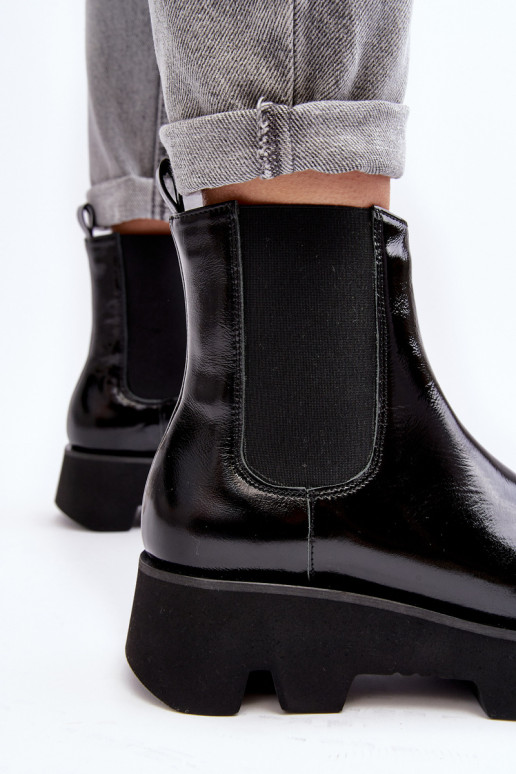 Women's leather ankle boots with chunky sole Laura Messi 2571 black