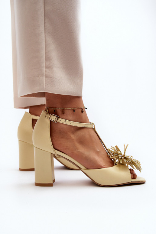 Leather Sandals with Heel and Decoration Laura Messi 2758 Beige Leather Sandals with Heel and Decoration Laura Messi 2758 Beige
