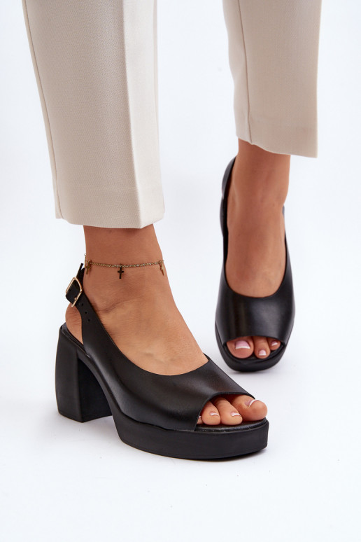 Zazoo 40376 Leather Sandals On Chunky Heel Black Zazoo 40376 Leather Sandals On Chunky Heel Black