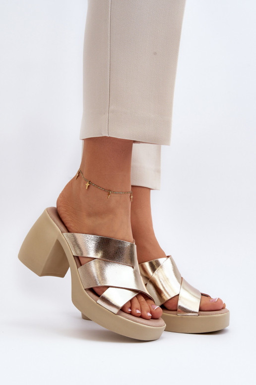 Zazoo 40373 Leather Mules With Block Heel Gold Zazoo 40373 Leather Mules With Block Heel Gold