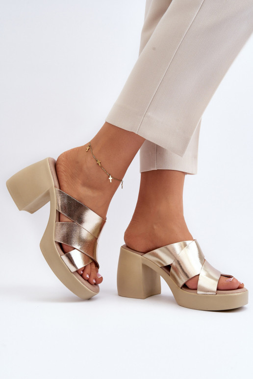 Zazoo 40373 Leather Mules With Block Heel Gold Zazoo 40373 Leather Mules With Block Heel Gold