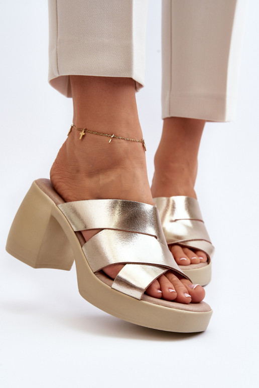 Zazoo 40373 Leather Mules With Block Heel Gold Zazoo 40373 Leather Mules With Block Heel Gold
