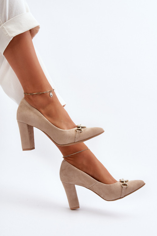 Zazoo 2453/OS Suede Pumps with Heart Cappuccino
