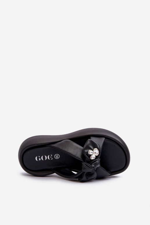 Skórzane Klapki Damskie Na Platformie Czarne GOE NN2N4110