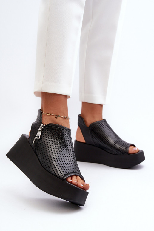 Zazoo 1792 Leather Cutout Wedge Sandals Black Zazoo 1792 Leather Cutout Wedge Sandals Black
