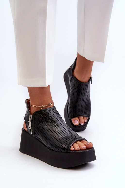 Zazoo 1792 Leather Cutout Wedge Sandals Black Zazoo 1792 Leather Cutout Wedge Sandals Black