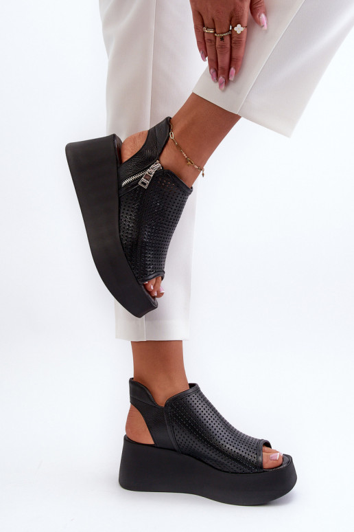 Zazoo 1792 Leather Cutout Wedge Sandals Black Zazoo 1792 Leather Cutout Wedge Sandals Black