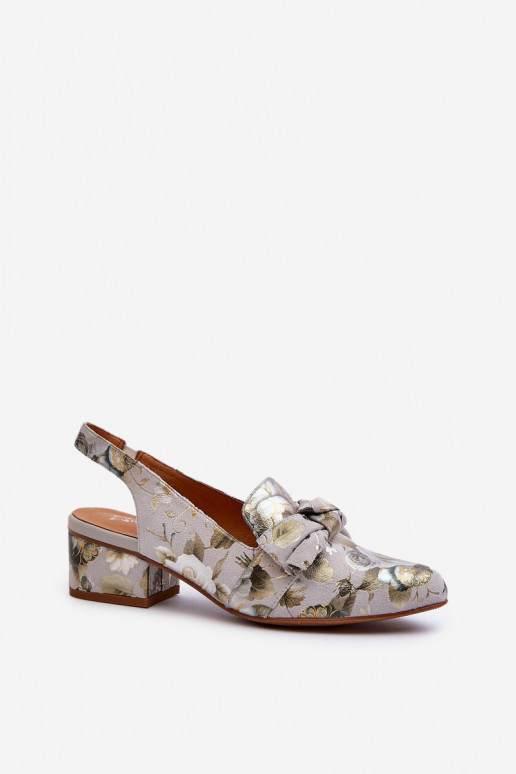 Women's Leather Sandals with Low Heel in Flowers Maciejka N6539-38 Green Women's Leather Sandals with Low Heel in Flowers Maciejka N6539-38 Green