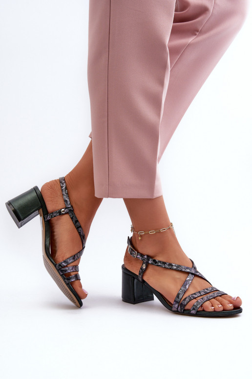 Leather Sandals With Low Heel Maciejka 06653-09 Dark Green Leather Sandals With Low Heel Maciejka 06653-09 Dark Green