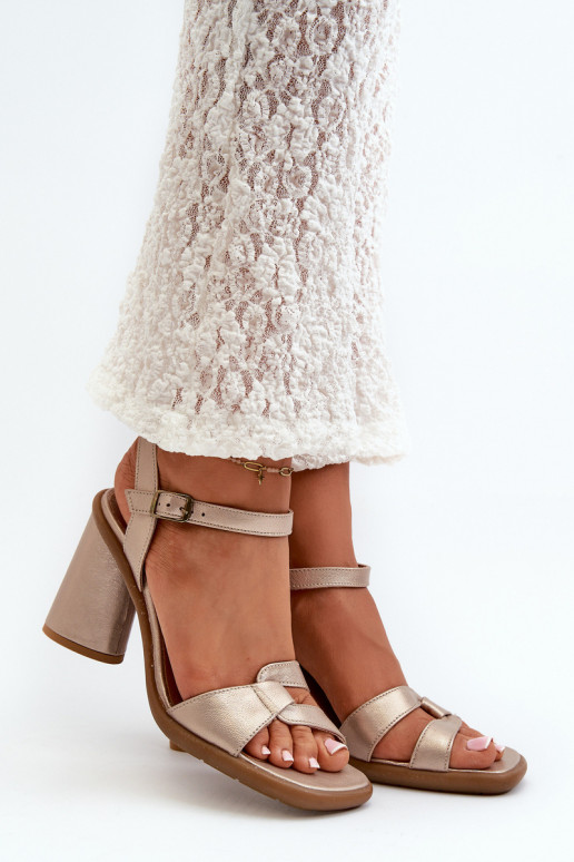 Leather Sandals with Heel Maciejka 06029-25 Gold Leather Sandals with Heel Maciejka 06029-25 Gold