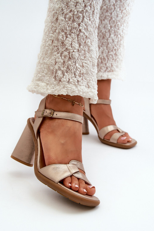 Leather Sandals with Heel Maciejka 06029-25 Gold Leather Sandals with Heel Maciejka 06029-25 Gold