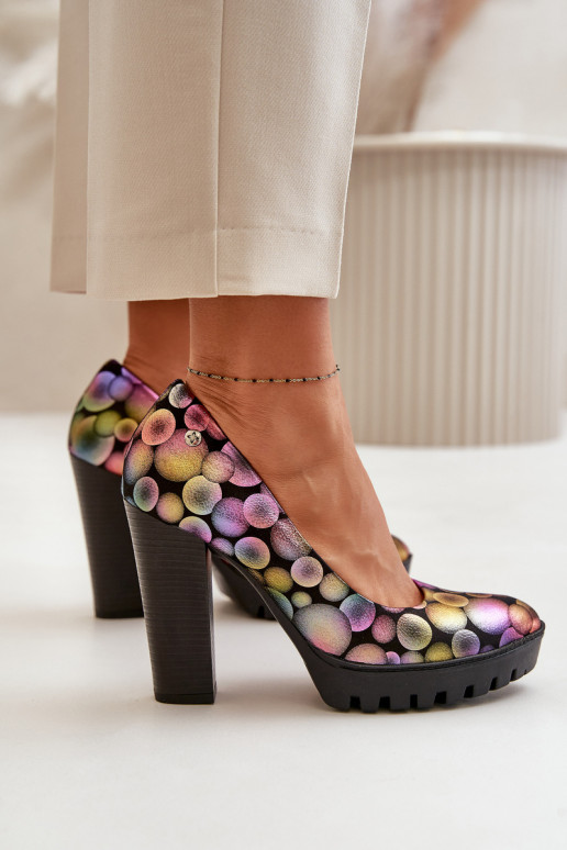 Leather Heels On A Block Heel Maciejka 02629-39 Multicolor