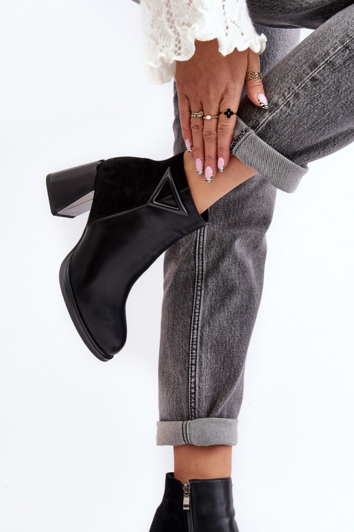 Lacquered Heeled Ankle Boots Insulated Black MR880-093 Lacquered Heeled Ankle Boots Insulated Black MR880-093