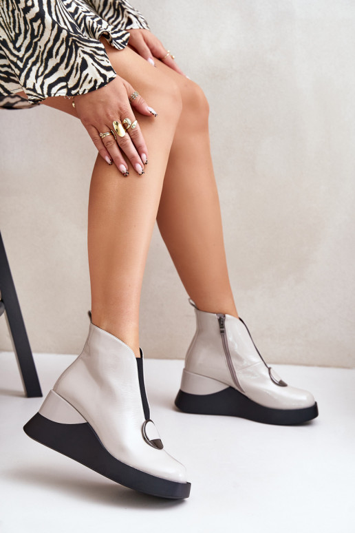 Lacquered Wedge Ankle Boots Insulated D&A MR880-136 Light Gray Lacquered Wedge Ankle Boots Insulated D&A MR880-136 Light Gray