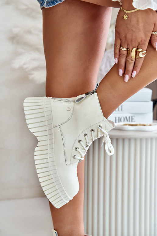 Warm Leather Ankle Boots on Chunky Sole Light Beige GOE OO2N4127 Warm Leather Ankle Boots on Chunky Sole Light Beige GOE OO2N4127