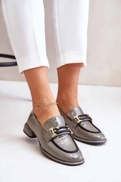 Lacquered Women's Loafers On A Block With Decoration Artiker 55C0412 Gray Lacquered Women's Loafers On A Block With Decoration Artiker 55C0412 Gray