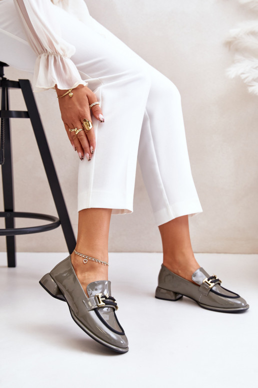 Lacquered Women's Loafers On A Block With Decoration Artiker 55C0412 Gray Lacquered Women's Loafers On A Block With Decoration Artiker 55C0412 Gray