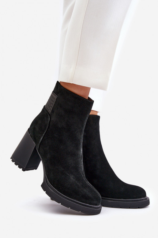 Suede Ankle Boots On Heel Insulated D&A CR42-106 Black Suede Ankle Boots On Heel Insulated D&A CR42-106 Black