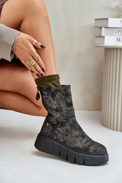 Ladies Leather Boots On Massive Platform Maciejka 06766-09 Khaki Ladies Leather Boots On Massive Platform Maciejka 06766-09 Khaki