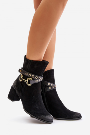 Women's Suede Ankle Boots on Heel with Decorative Strap Maciejka Black 06679-01 2