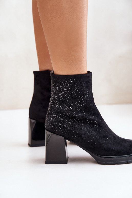 Insulated Women's Heeled Ankle Boots with Decoration Black D&A MR880-130