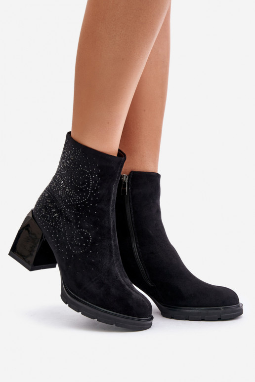 Insulated Women's Heeled Ankle Boots with Decoration Black D&A MR880-130