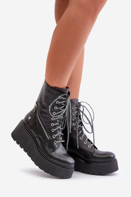 Leather Worker Ankle Boots On Platform And Wedge Maciejka 06676-01 Black Leather Worker Ankle Boots On Platform And Wedge Maciejka 06676-01 Black