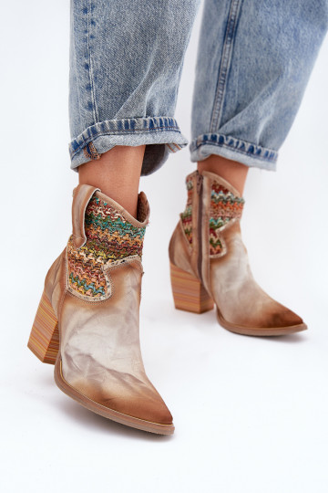 Leather Cowboy Ankle Boots With Decorative Braiding Maciejka 06810-29 Multicolor 2