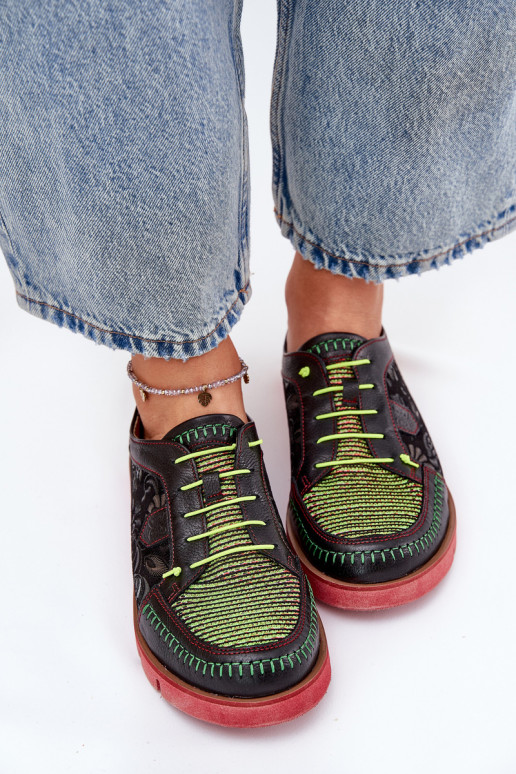 Skórzane Półbuty Damskie Wzorzyste Maciejka 06784-20 Czarne