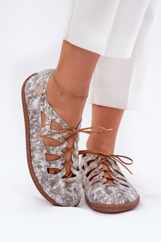 Leather Ballerinas With Cutouts Maciejka 06835-25/00-1 Golden Leather Ballerinas With Cutouts Maciejka 06835-25/00-1 Golden