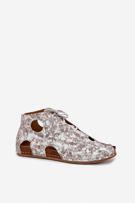 Patterned Leather Ankle Boots Maciejka 03426-46 White-Beige Patterned Leather Ankle Boots Maciejka 03426-46 White-Beige