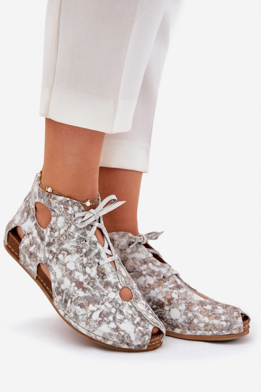 Patterned Leather Ankle Boots Maciejka 03426-46 White-Beige Patterned Leather Ankle Boots Maciejka 03426-46 White-Beige