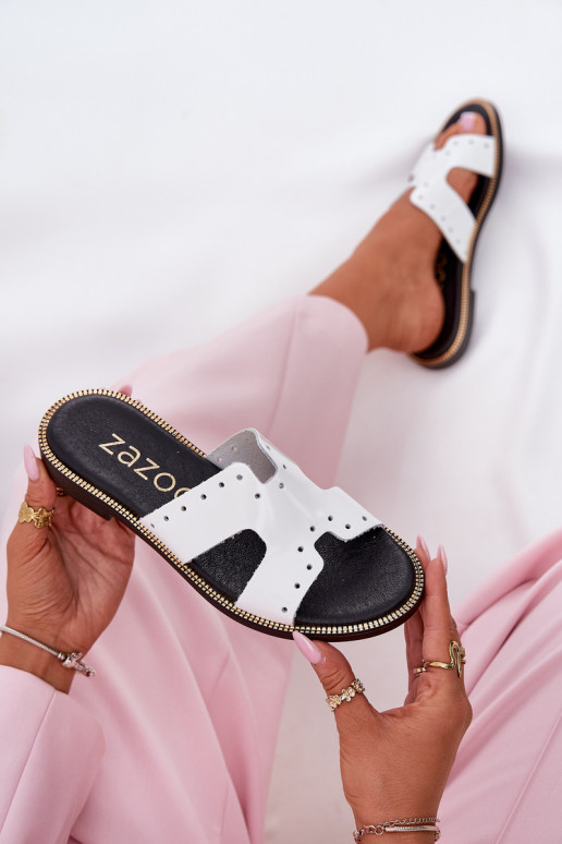 Zazoo 40326 Lacquered Women's Slippers With Decorative Cutouts White Zazoo 40326 Lacquered Women's Slippers With Decorative Cutouts White