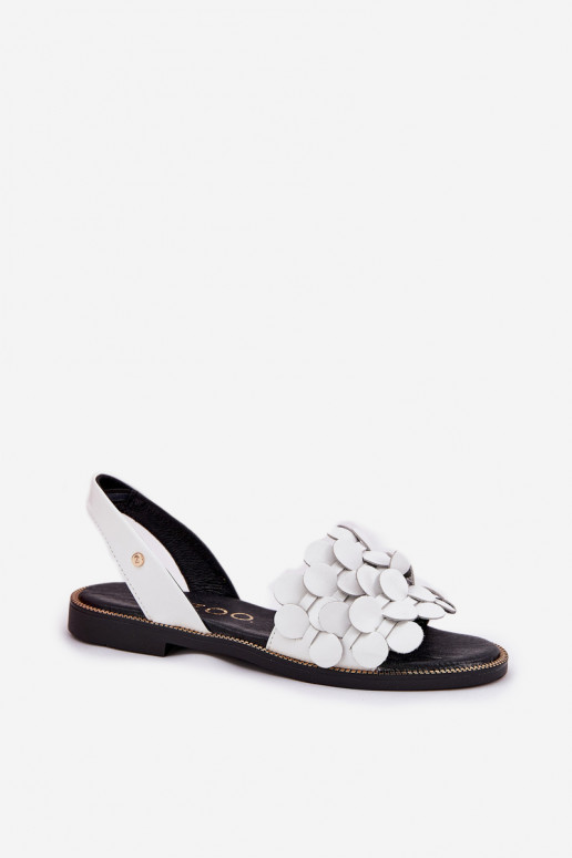 Leather sandals on flat heel white Zazoo 40425 Leather sandals on flat heel white Zazoo 40425