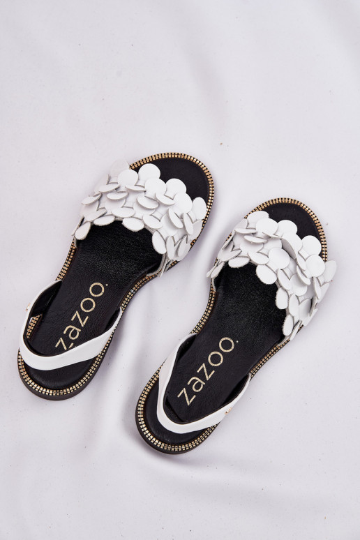 Leather sandals on flat heel white Zazoo 40425 Leather sandals on flat heel white Zazoo 40425